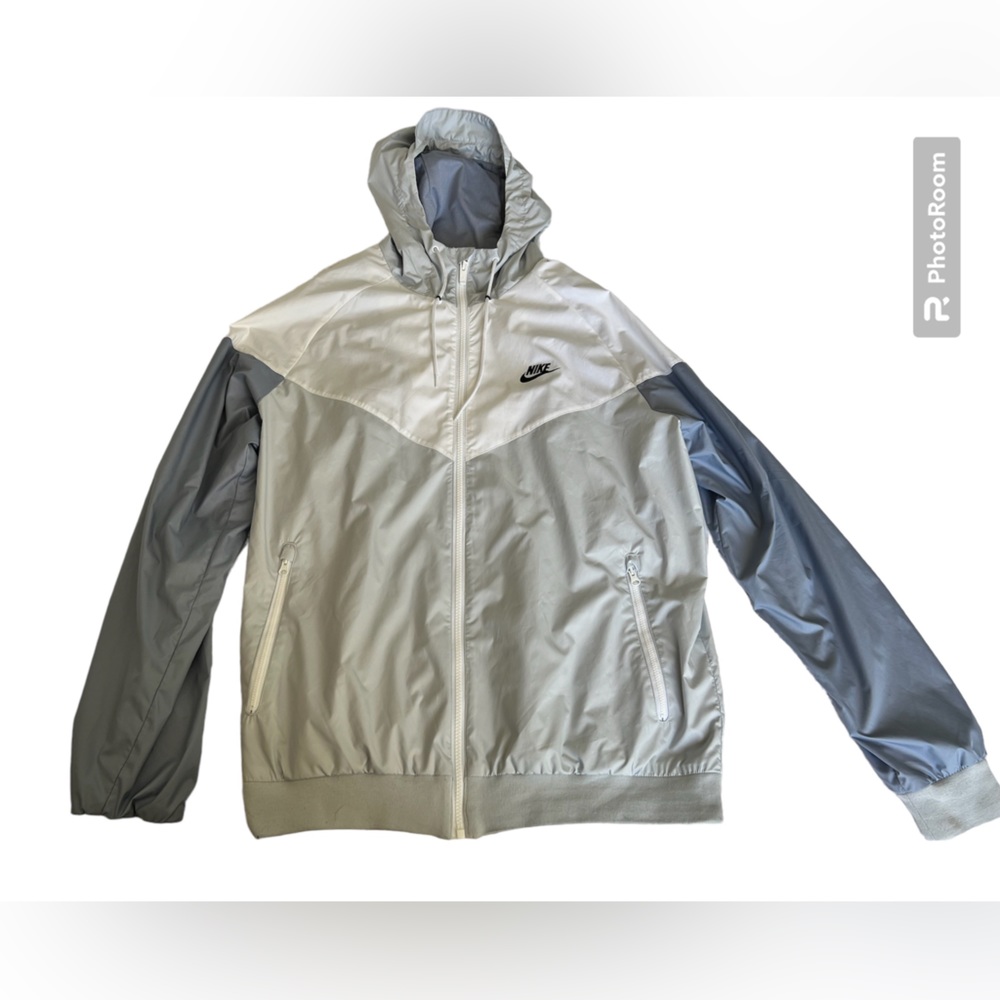 Nike Gray and White Men's Jacket
